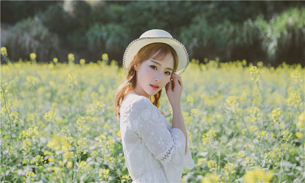 博湖标题：想找个女人帮忙生孩子的有效解决方案，助您圆梦家庭